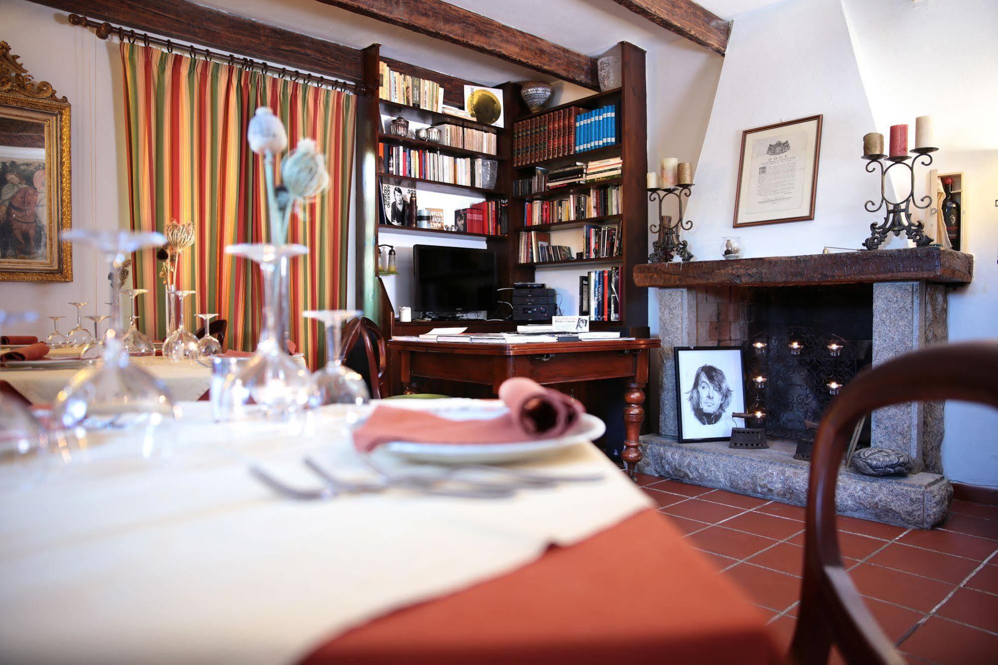 L'Agnata Di De Andre Boutique Hotel テンピオ・パウザーニア エクステリア 写真